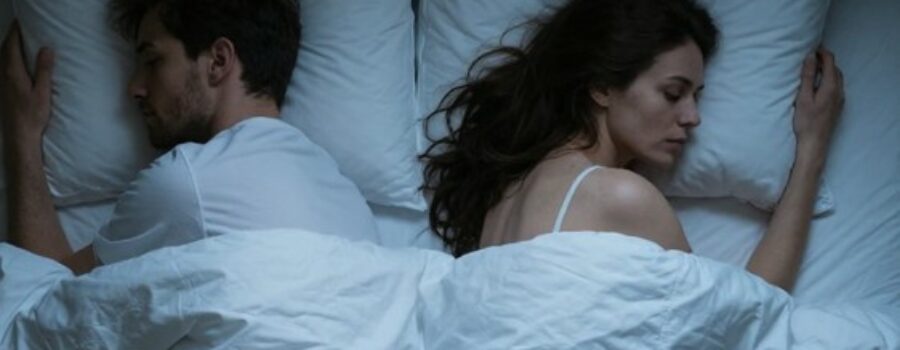 L’hôtel des culs tournés : un learning game drôle et piquant sur les relations de couple